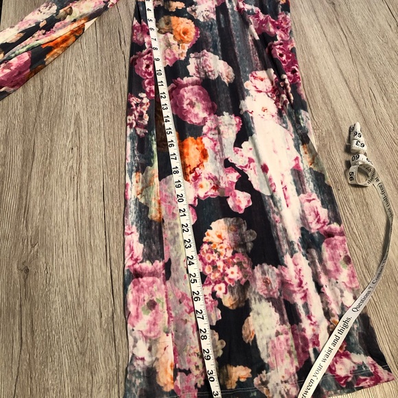 ASOS Floral Soft Flowy Jumpsuit Size 6 - Picture 4 of 6